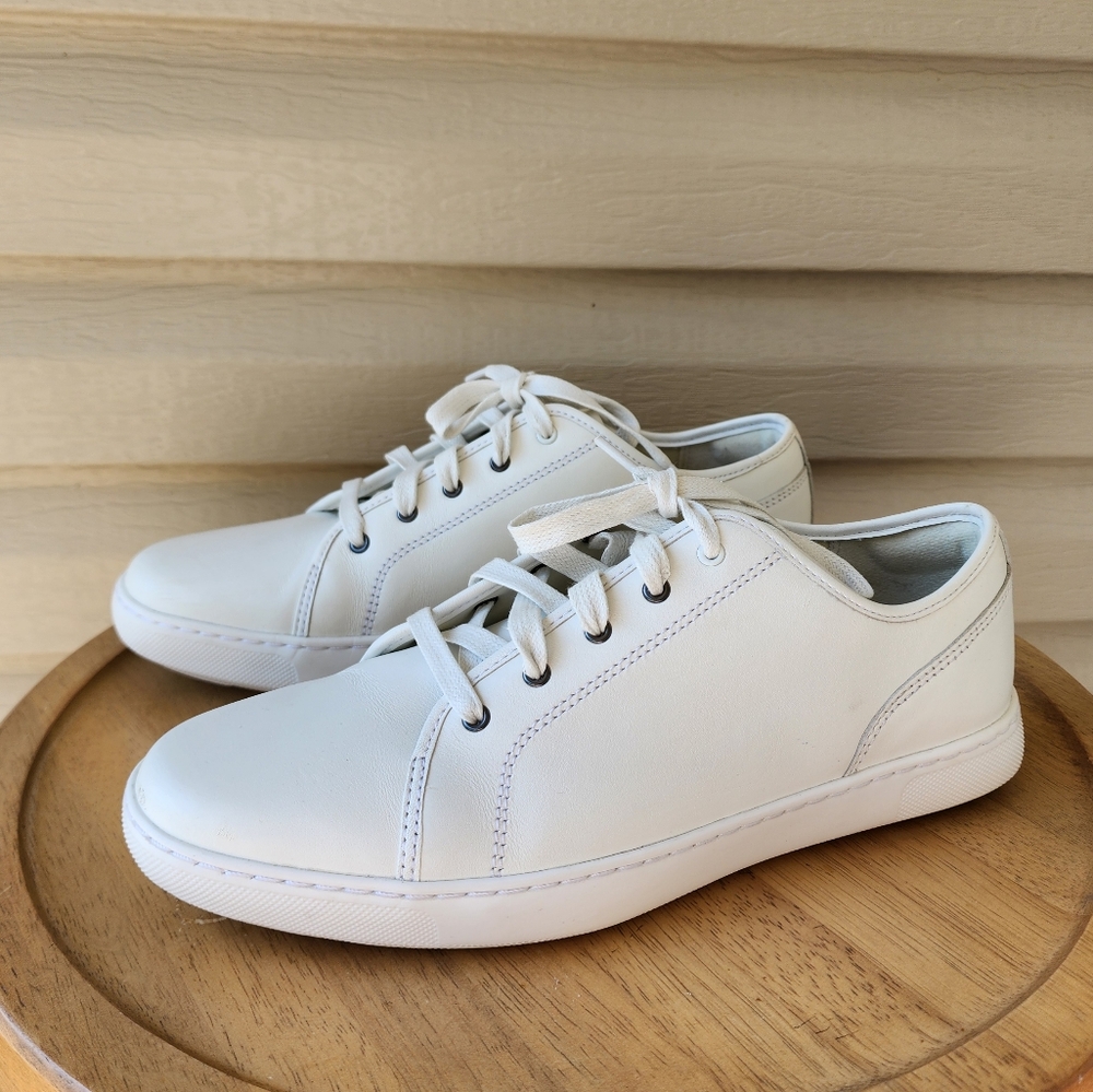 Fitflop men's Christophe tumbled white sneakers size 8